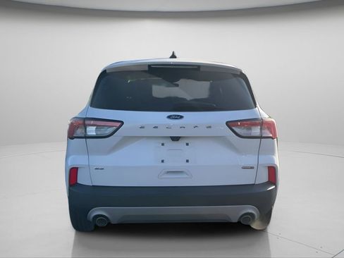 Used 2021 Ford Escape SE image 5