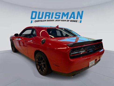 Used 2022 Dodge Challenger R/T Scat Pack RWD image 4