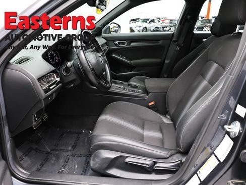 Used 2024 Honda Civic Sport image 13