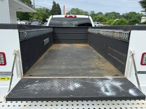 Used 2019 Chevrolet Silverado 2500 W/T w/ WT Convenience Package RWD image 5