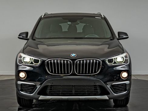 Used 2017 BMW X1 xDrive28i AWD/4WD image 2