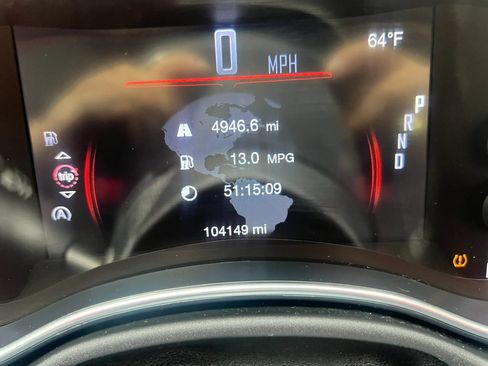 Used 2019 Dodge Durango SXT w/ 3rd Row Seating Group AWD/4WD image 17