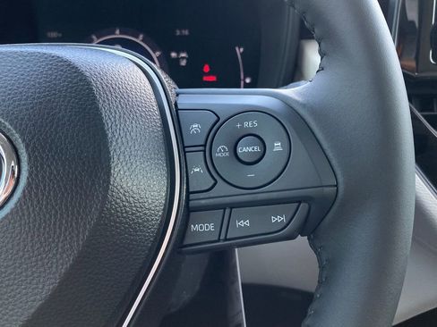 New 2026 Toyota Corolla Cross LE FWD image 14