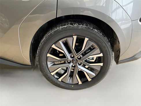 New 2026 Subaru Solterra Limited XT image 35