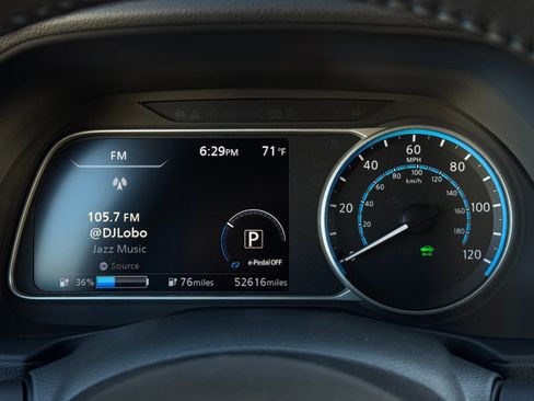 Used 2024 Nissan Leaf SV Plus FWD image 17