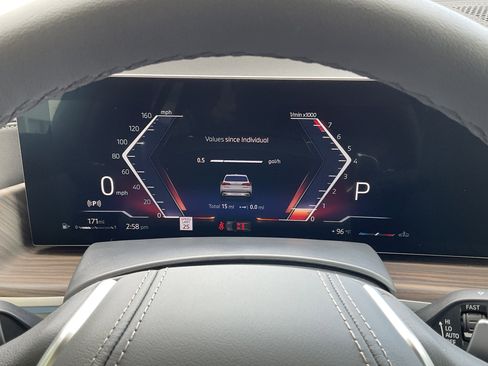 New 2026 BMW X5 sDrive40i image 14