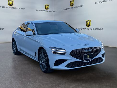 Used 2025 Genesis G70 2.5T image 7