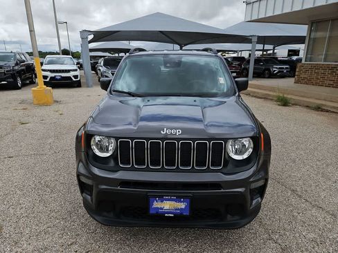 Used 2021 Jeep Renegade Sport w/ Sport Appearance Group FWD image 3