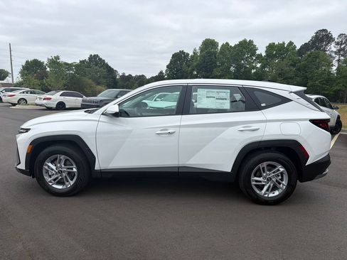 New 2026 Hyundai Tucson SE FWD image 9
