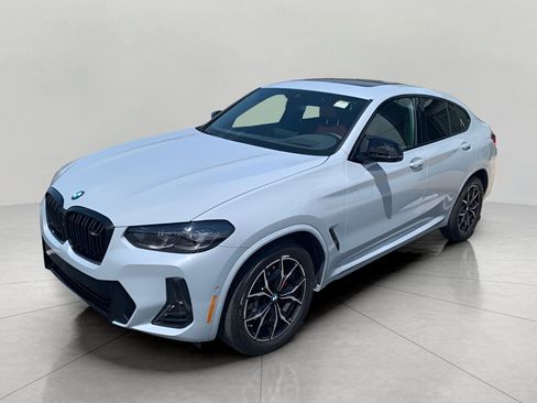 Used 2025 BMW X4 M40i w/ Premium Package AWD/4WD image 7