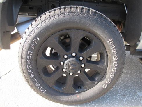 Used 2026 RAM 2500 Big Horn AWD/4WD image 5