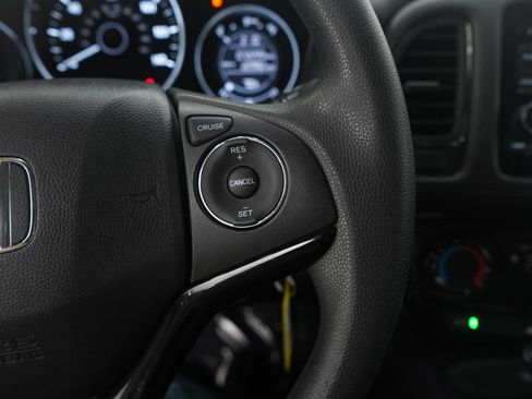 Used 2016 Honda HR-V LX image 24