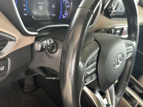 Used 2020 Hyundai Santa Fe Limited image 21