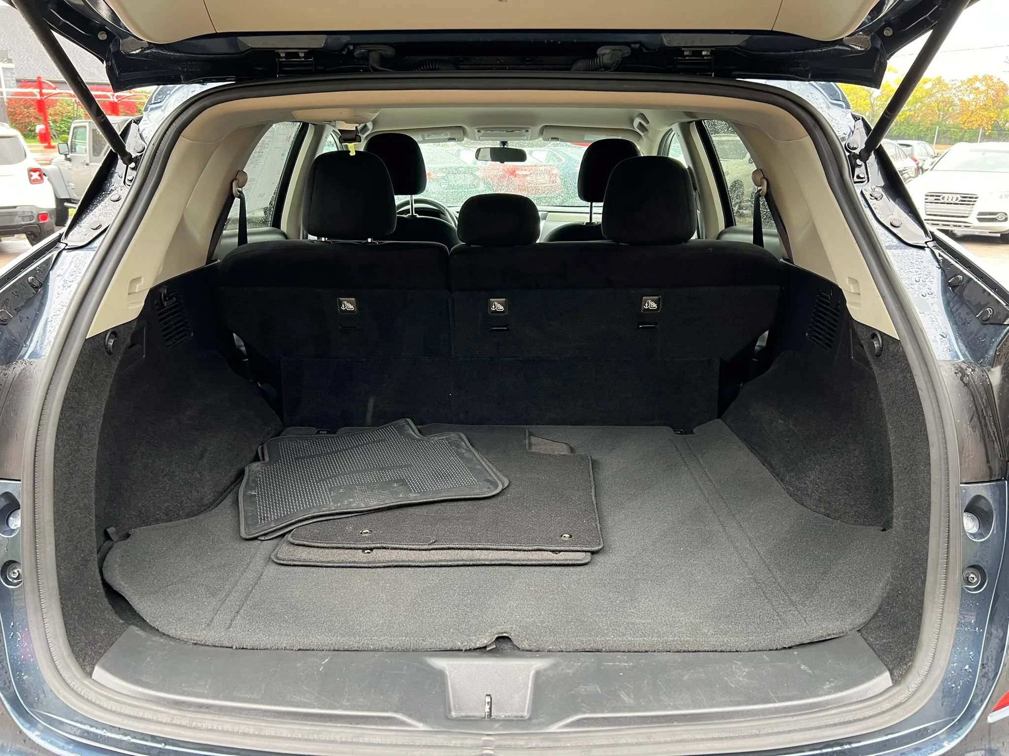 Used 2017 Nissan Murano SV AWD/4WD image 29
