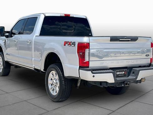 Used 2017 Ford F250 Platinum w/ Platinum Ultimate Package AWD/4WD image 11