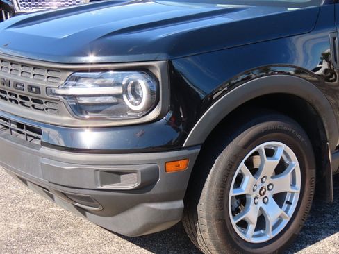 Used 2022 Ford Bronco Sport image 3