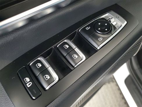 Certified 2022 Kia Telluride EX w/ EX Premium Package image 18