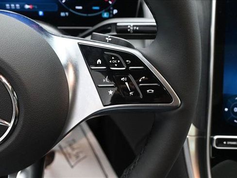 Certified 2026 Mercedes-Benz GLC 300 4MATIC image 13