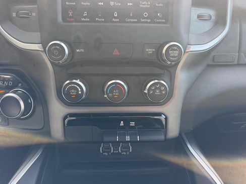 Used 2021 RAM 1500 Big Horn AWD/4WD image 15