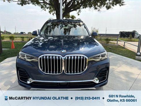 Used 2021 BMW X7 xDrive40i w/ Executive Package 2 AWD/4WD image 15