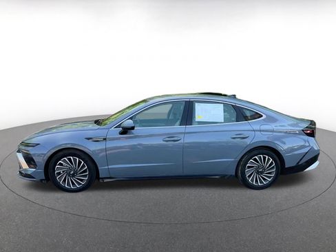 Used 2025 Hyundai Sonata SEL image 9