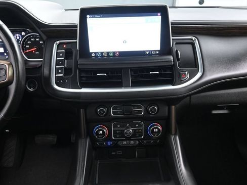 Used 2021 Chevrolet Tahoe High Country w/ Premium Package AWD/4WD image 28