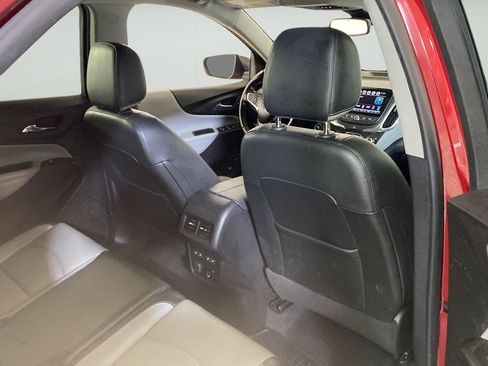 Used 2018 Chevrolet Equinox Premier FWD image 23