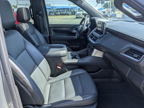 Used 2021 Chevrolet Tahoe Z71 AWD/4WD image 35