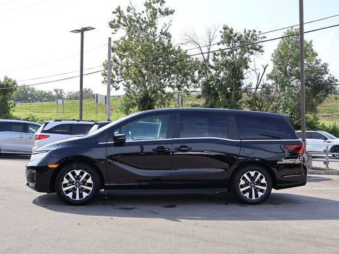 New 2026 Honda Odyssey EX-L image 4