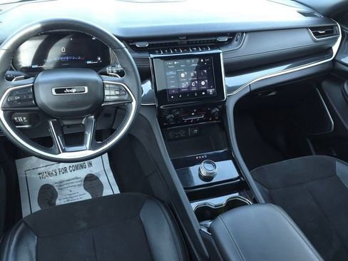 Used 2022 Jeep Grand Cherokee Altitude image 25