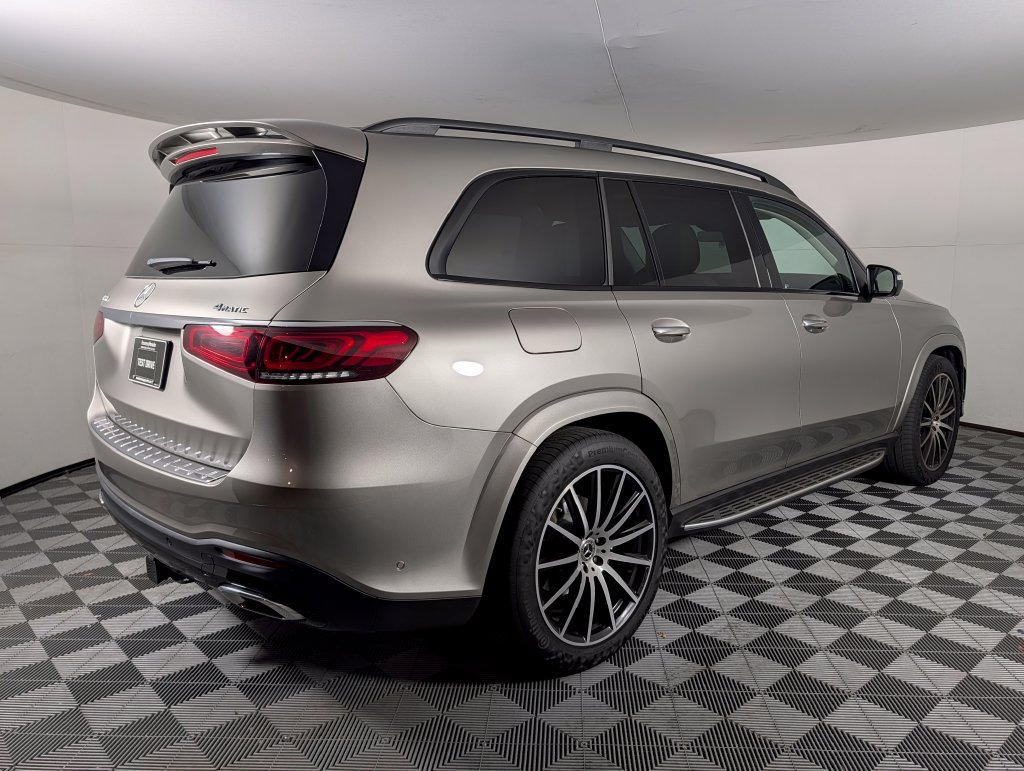 Used 2023 Mercedes-Benz GLS 450 4MATIC image 7