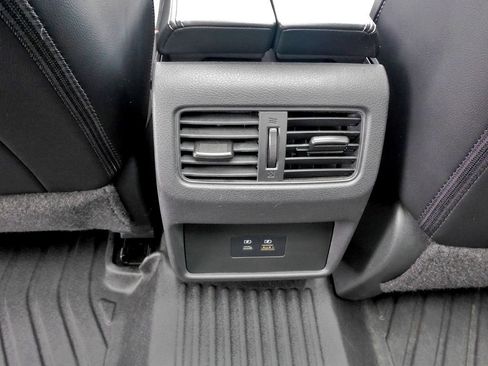 Used 2023 Nissan Rogue SL AWD/4WD image 15