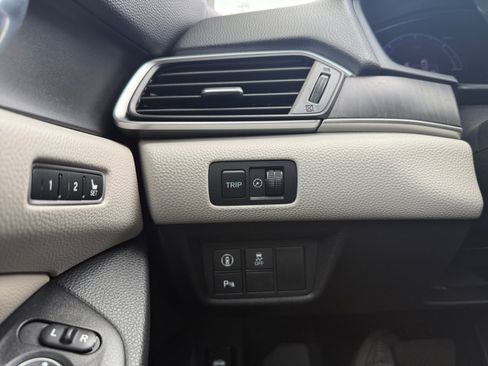 Used 2021 Honda Accord EX-L image 21