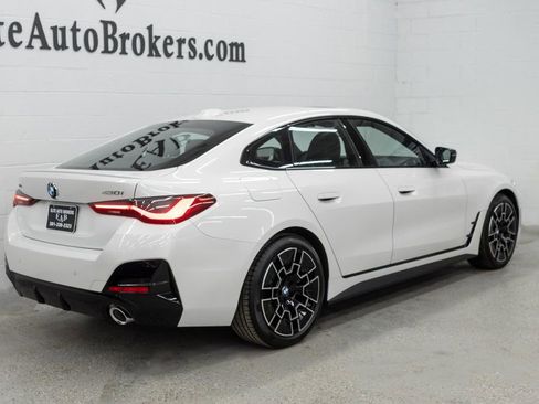 Used 2025 BMW 430i xDrive w/ M Sport Package image 42