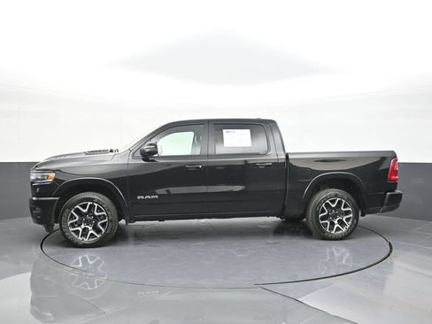 Used 2025 RAM 1500 Laramie w/ Sport Appearance Package AWD/4WD image 8