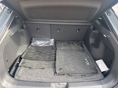 Used 2023 Volkswagen ID.4 Pro image 37