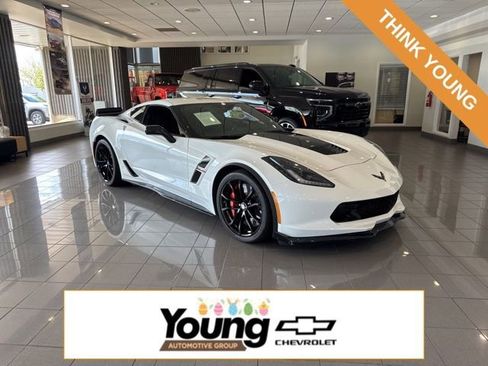 Used 2017 Chevrolet Corvette Grand Sport w/ Z07 Performance Package image 1