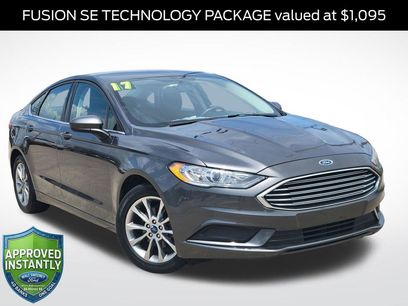 Certified 2017 Ford Fusion SE w/ Fusion SE Technology Package