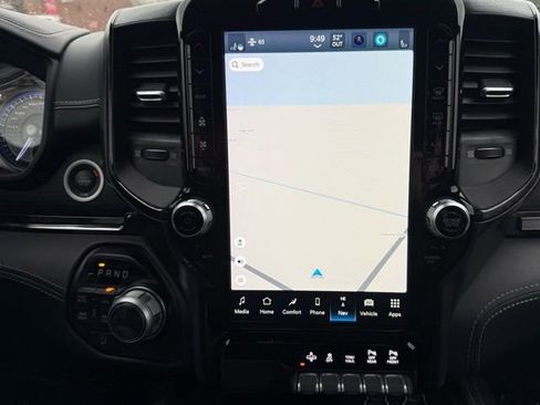 Used 2022 RAM 1500 Limited w/ Bed Utility Group image 12