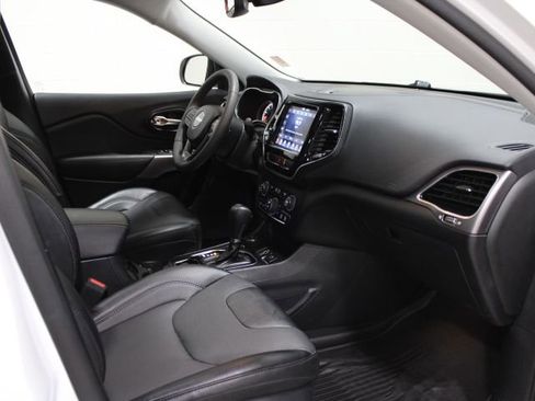 Used 2022 Jeep Cherokee Limited image 27