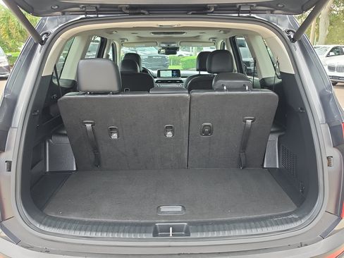 Used 2022 Kia Telluride EX w/ EX Premium Package FWD image 9