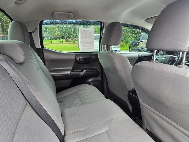 Used 2016 Toyota Tacoma SR AWD/4WD image 17