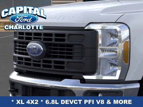 New 2026 Ford F250 XL image 17