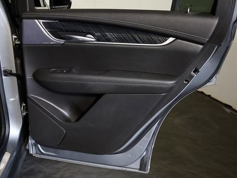 Used 2023 Cadillac XT6 Premium Luxury w/ LPO, Floor Liner Package AWD/4WD image 34
