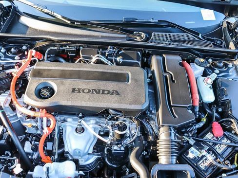 Used 2025 Honda Civic Sport image 30