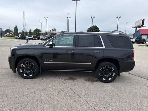 Used 2020 GMC Yukon Denali w/ Denali Ultimate Package AWD/4WD image 2