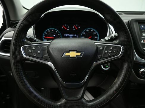 Used 2019 Chevrolet Equinox LS AWD/4WD image 13