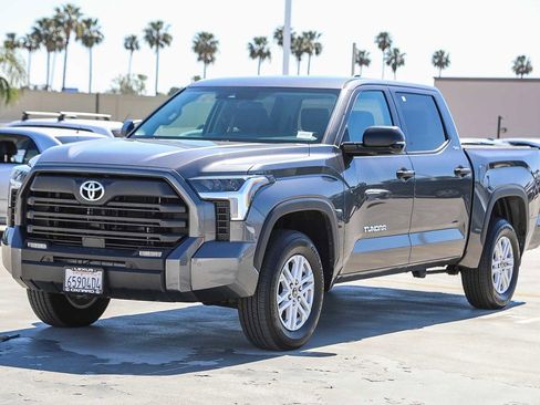 Used 2024 Toyota Tundra SR5 w/ SR5 Convenience Package image 3