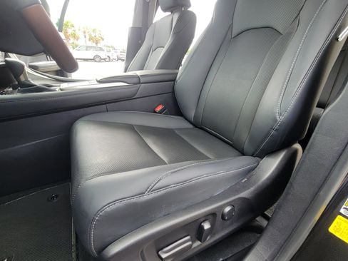 Used 2022 Lexus RX 350 FWD w/ Premium Package image 25