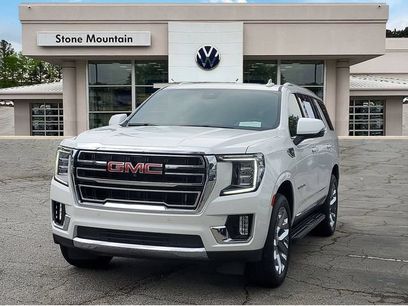 Used 2023 GMC Yukon SLT w/ SLT Luxury Package